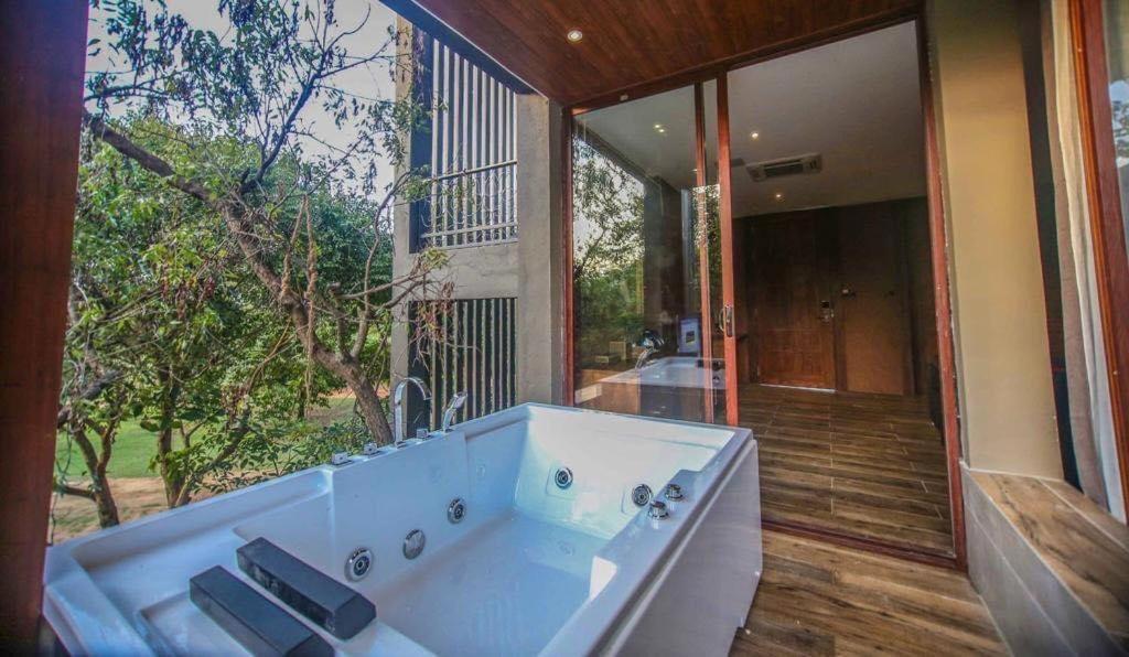 Aswadduma Hotel 담불라 외부 사진
